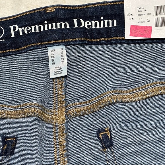 ✨NWT✨ Addition Elle: Women's Skinny Jeans- Size 16✨ - Picture 2 of 10